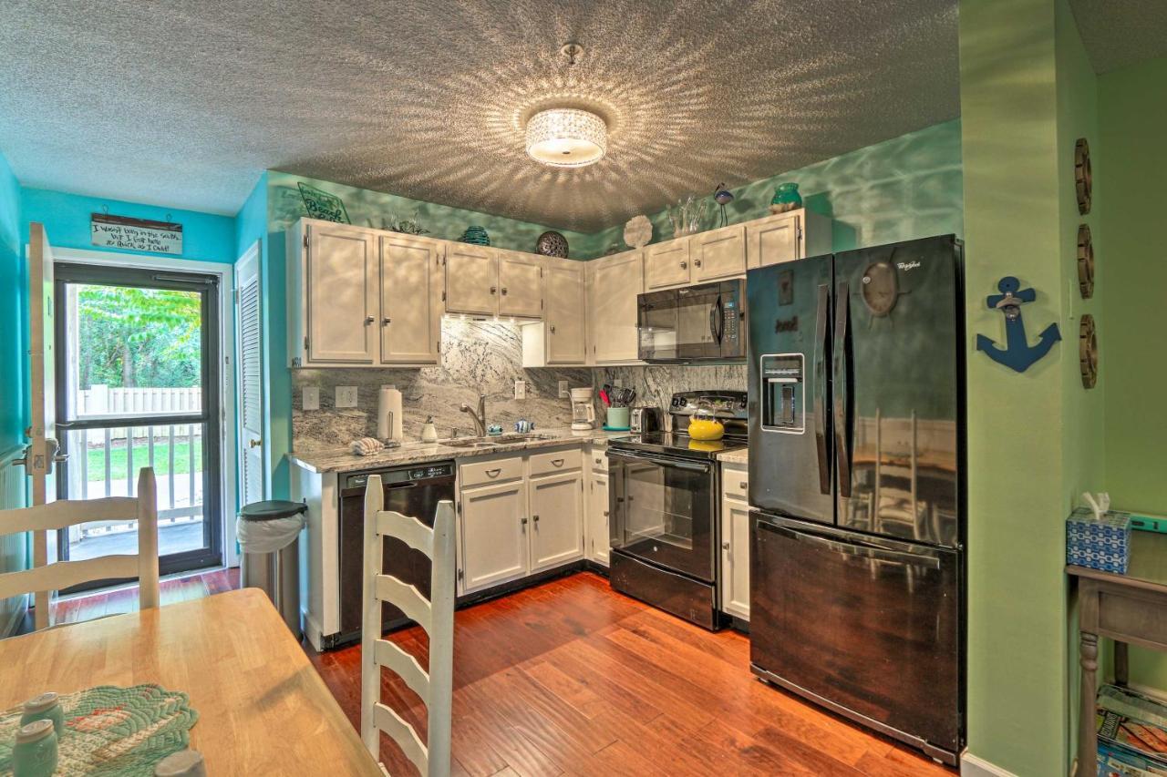 Colorful Hilton Head Condo With Beach And Pool Access! Hilton Head Island Ngoại thất bức ảnh