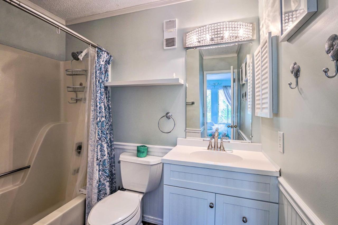 Colorful Hilton Head Condo With Beach And Pool Access! Hilton Head Island Ngoại thất bức ảnh